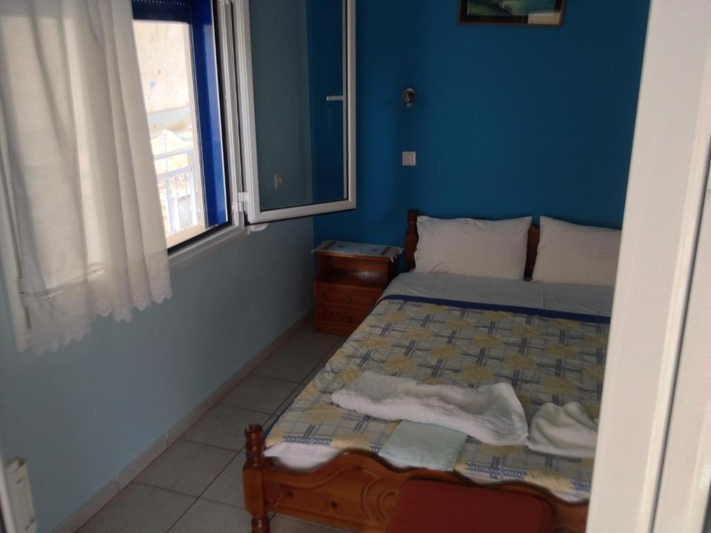 Kostas Rooms Votsi  Ruang foto