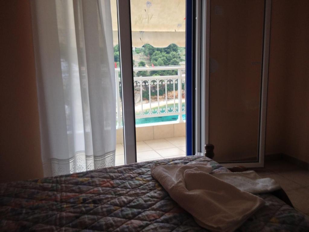 Kostas Rooms Votsi  Bagian luar foto