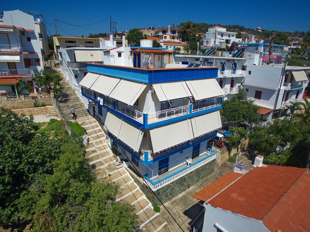 Kostas Rooms Votsi  Bagian luar foto